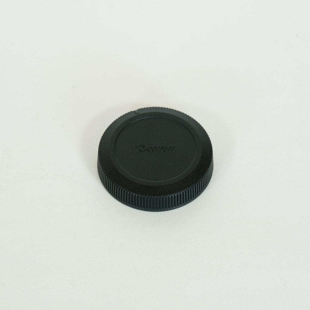 Canon RF24-240mm F4-6.3 IS USM