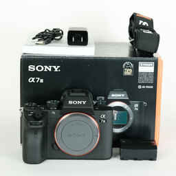 SONY α7 III（ILCE-7M3）