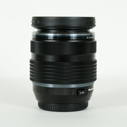 OLYMPUS M.ZUIKO DIGITAL ED 12-40mm F2.8 PRO II