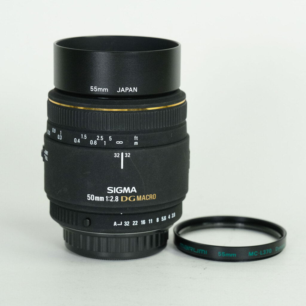 SIGMA MACRO 50mm F2.8 EX DG (ペンタックス用) SIGMA MACRO 50mm F2.8 EX DG (ペンタックス用)