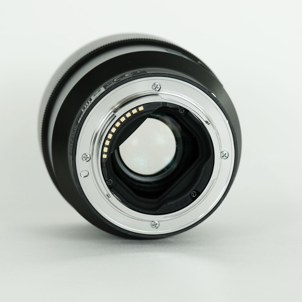 SONY FE 85mm F1.8 SEL85F18