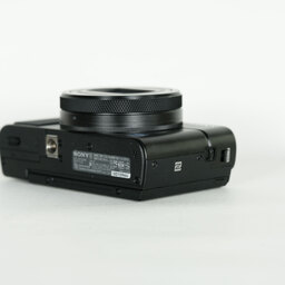 SONY Cyber-shot DSC-RX100M6