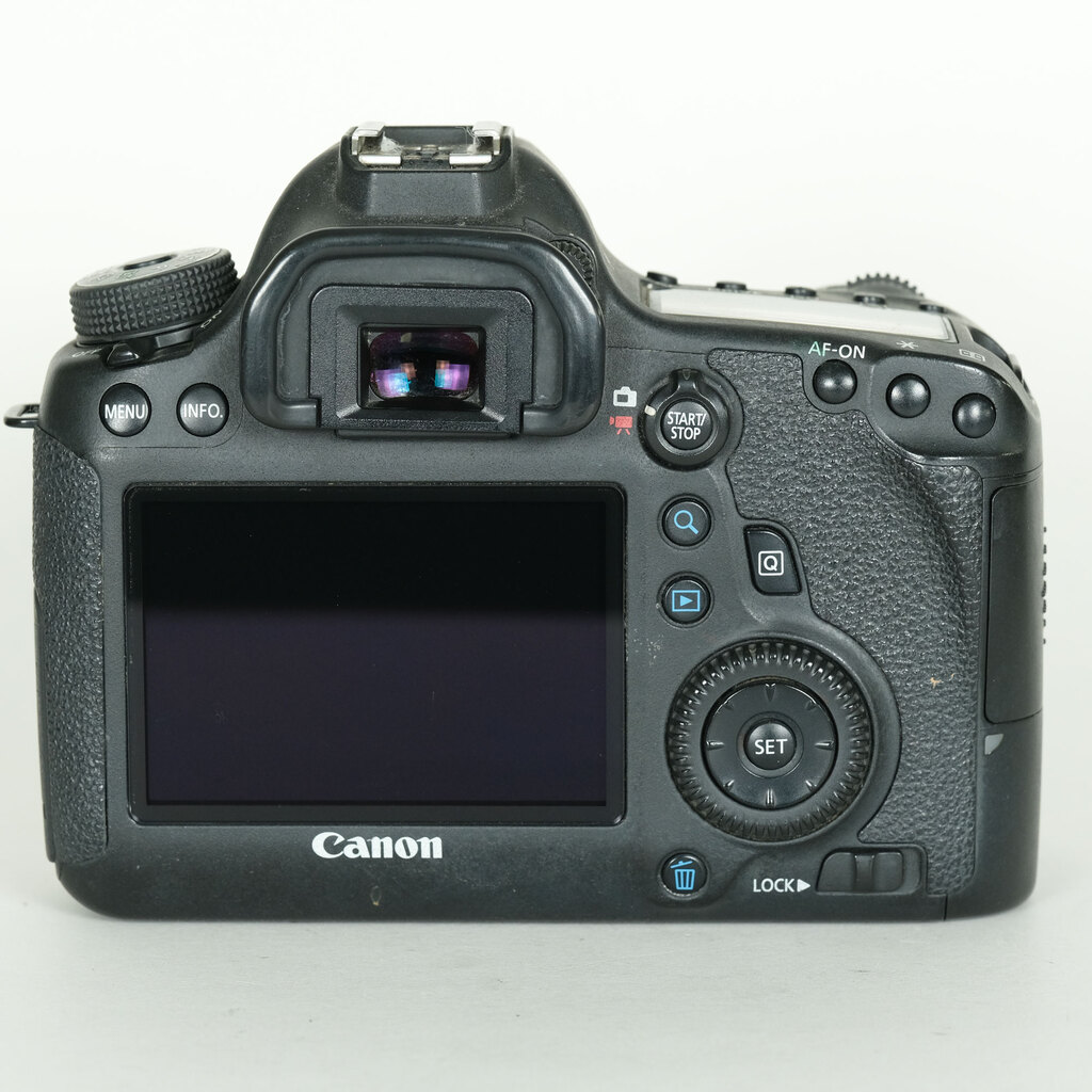 Canon EOS 6D