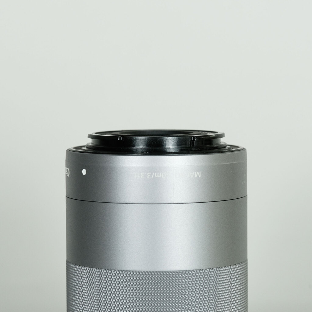 Canon EF-M55-200mm F4.5-6.3 IS STM シルバー