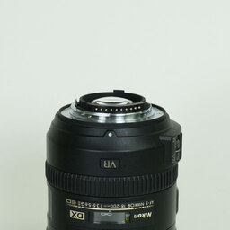 Nikon AF-S DX NIKKOR 18-200mm F3.5-5.6G ED VR II