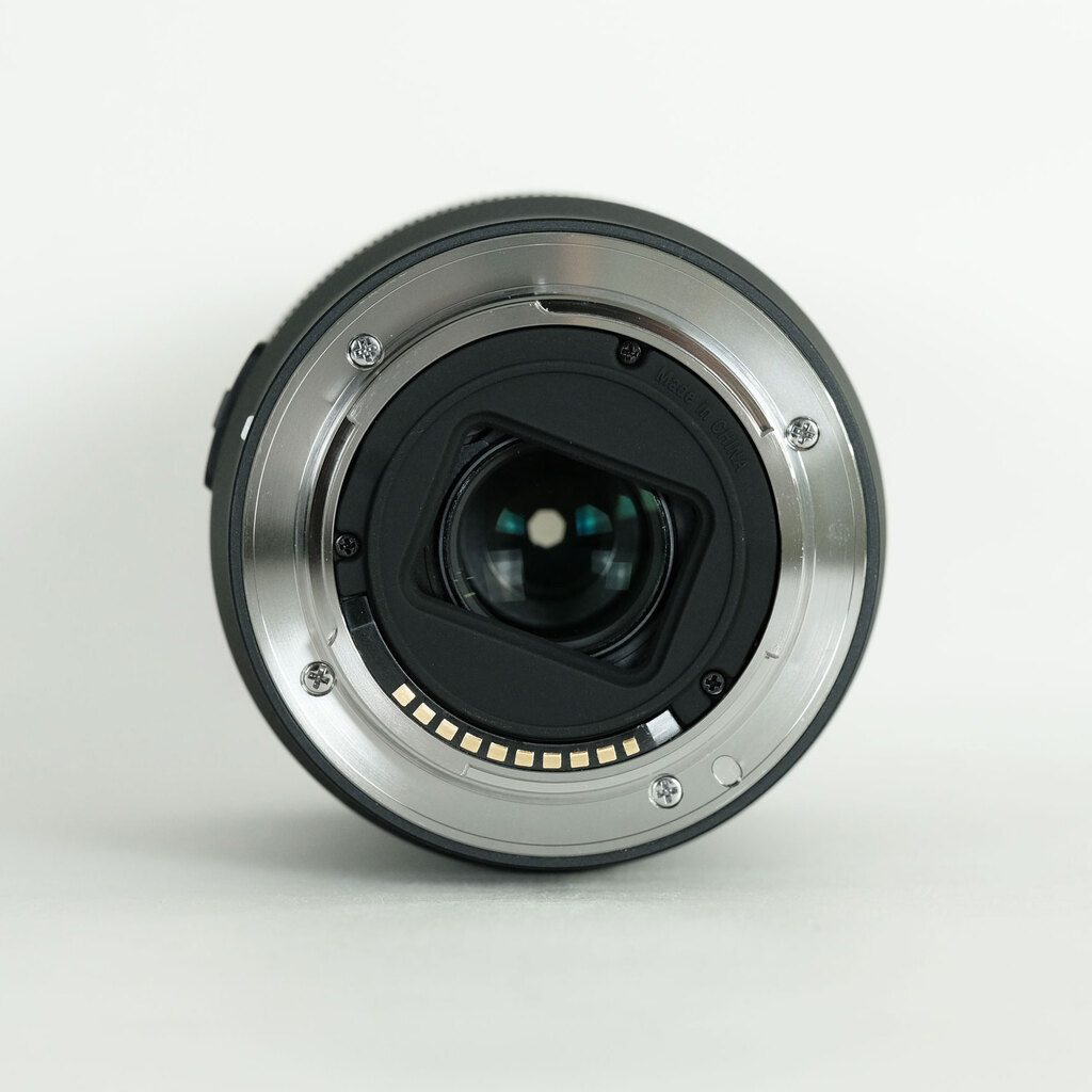 SONY E 18-135mm F3.5-5.6 OSS SEL18135