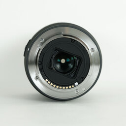 SONY E 18-135mm F3.5-5.6 OSS SEL18135