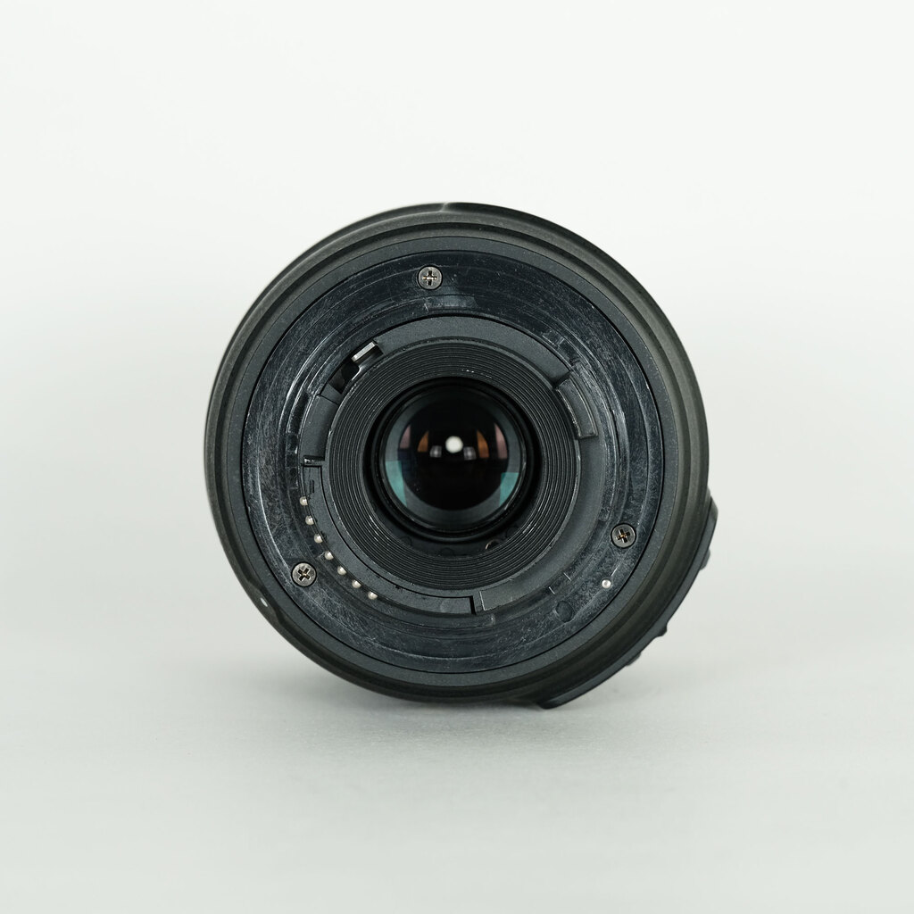 Nikon AF-S DX NIKKOR 18-55mm F3.5-5.6 G VR