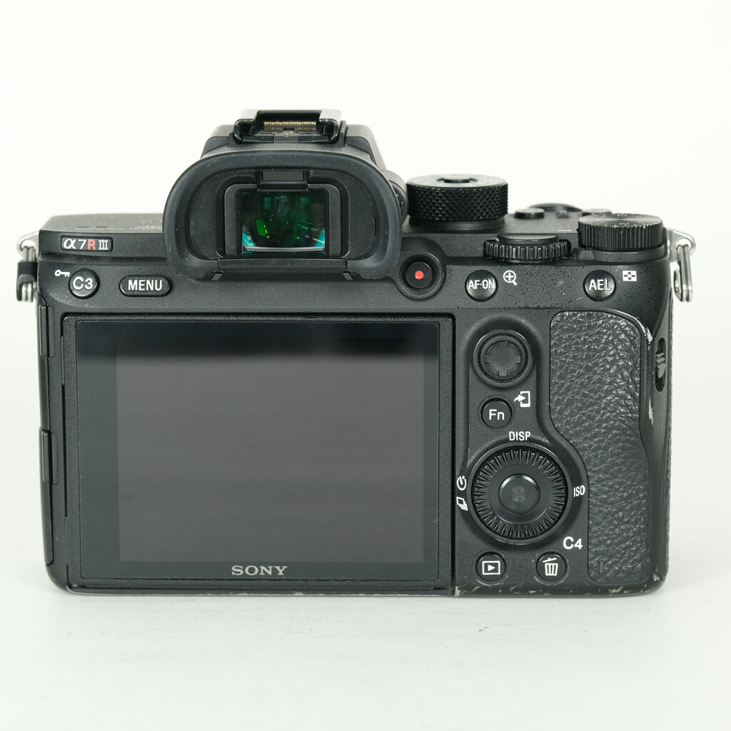 SONY α7R III(ILCE-7RM3)
