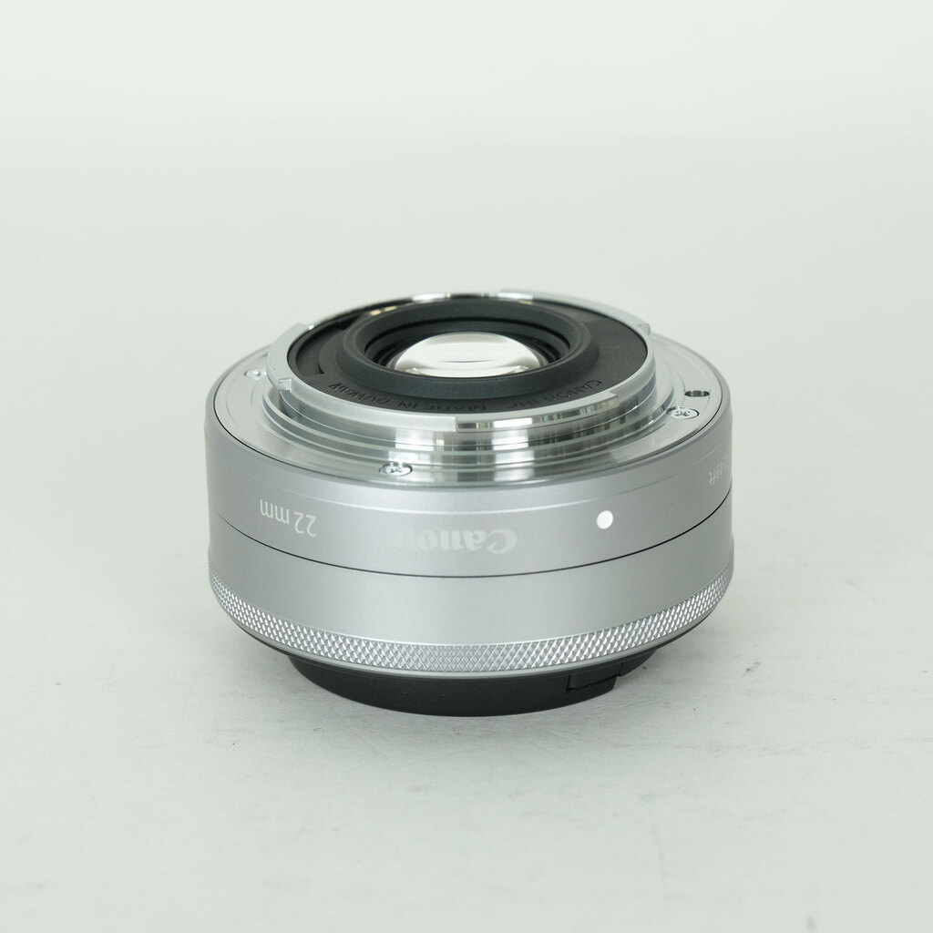 Canon EF-M22mm F2 STMの出品 | ONE SCENE（ワンシーン）
