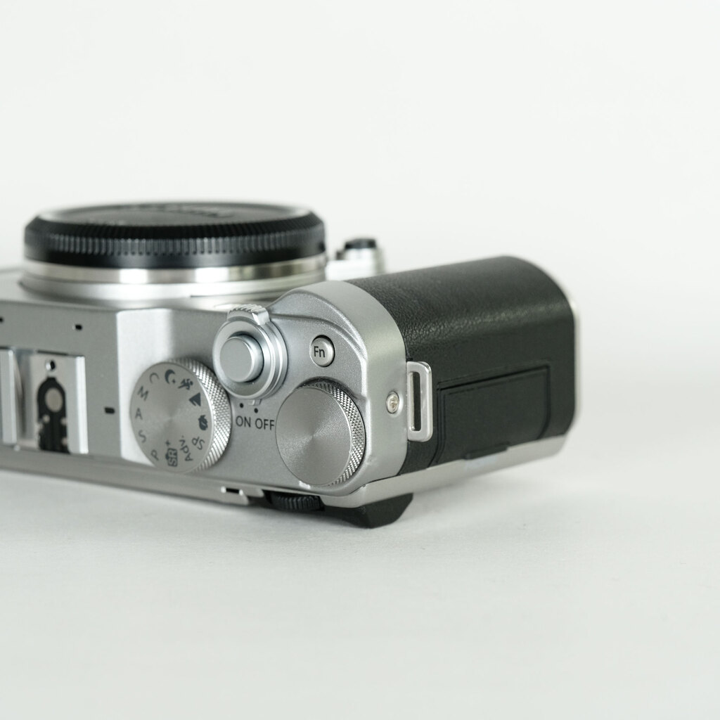 FUJIFILM X-A3 ボディ  シルバー