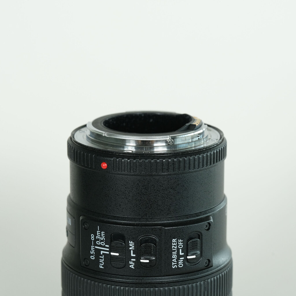 Canon EF100mm F2.8Lマクロ IS USM Canon EF100mm F2.8Lマクロ IS USM