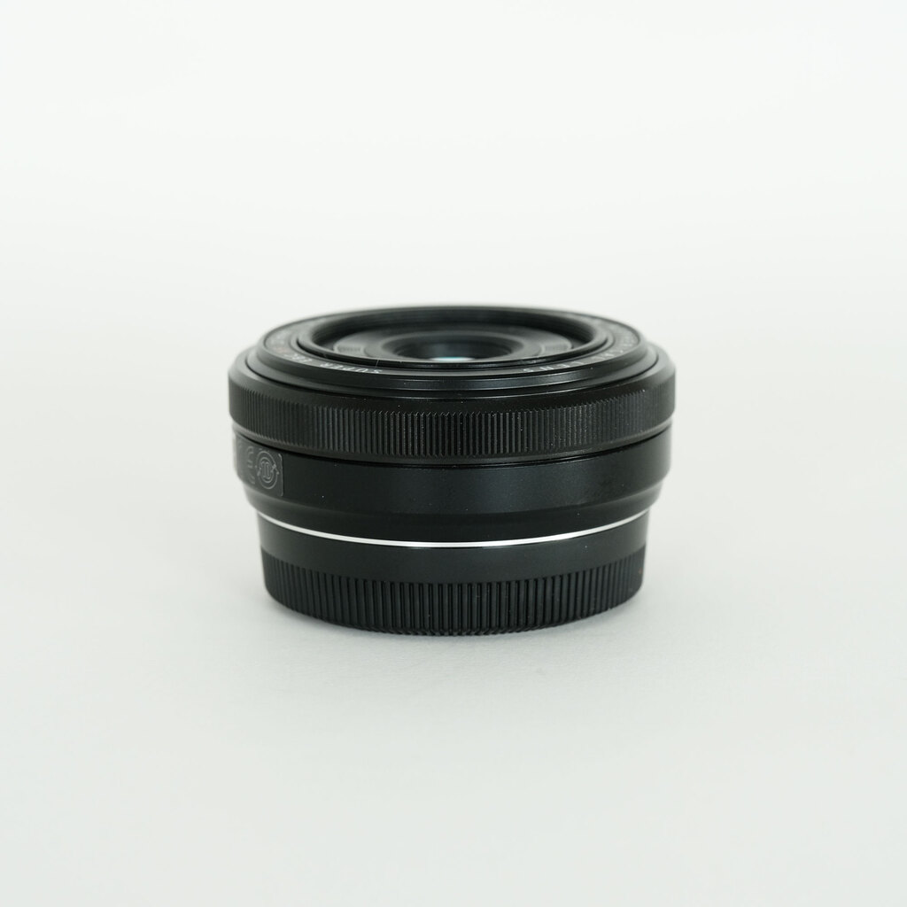 FUJIFILM XF27mmF2.8
