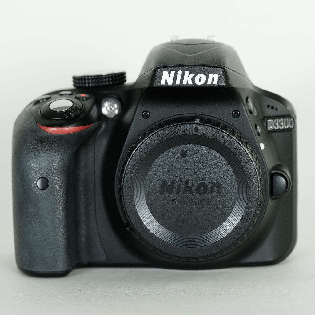 Nikon D3300 ボディ Amazon.com : Nikon D3300 DSLR 24.2 MP HD 1080p Camera Body - Black