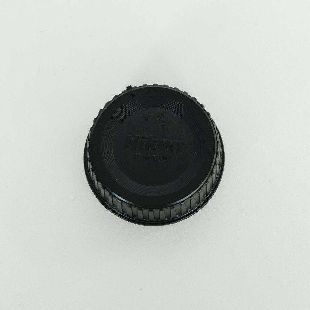 Nikon AF-S NIKKOR 28-300mm f/3.5-5.6G ED VR