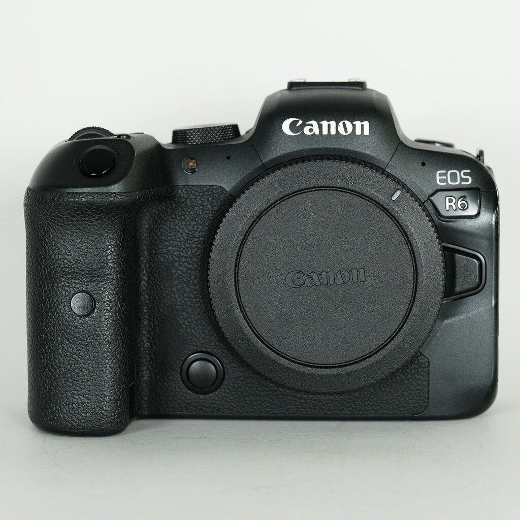 Canon EOS R6
