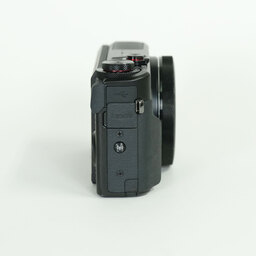 Canon PowerShot G7X Mark II