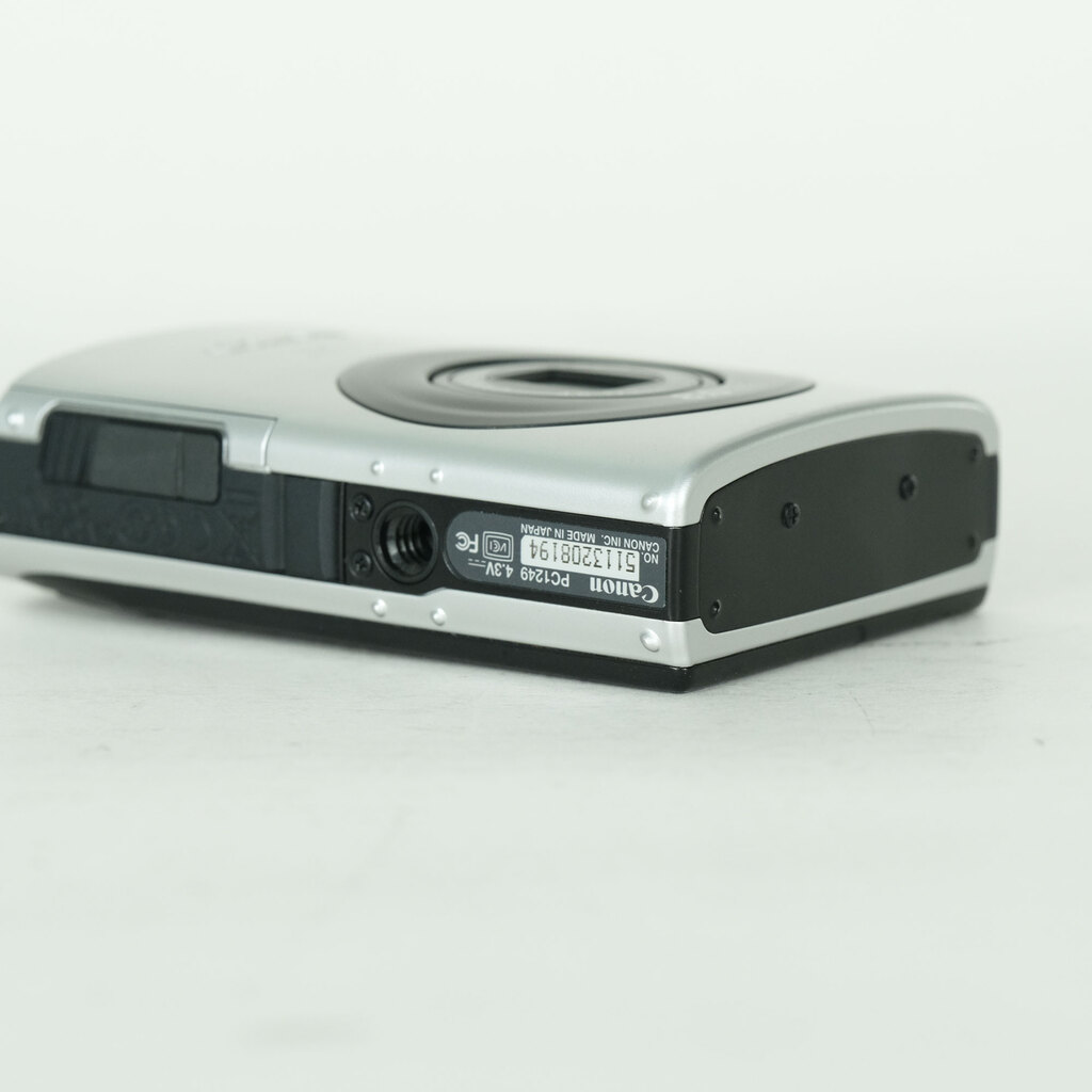 Canon IXY DIGITAL 910IS シルバーの出品 | ONE SCENE（ワンシーン）