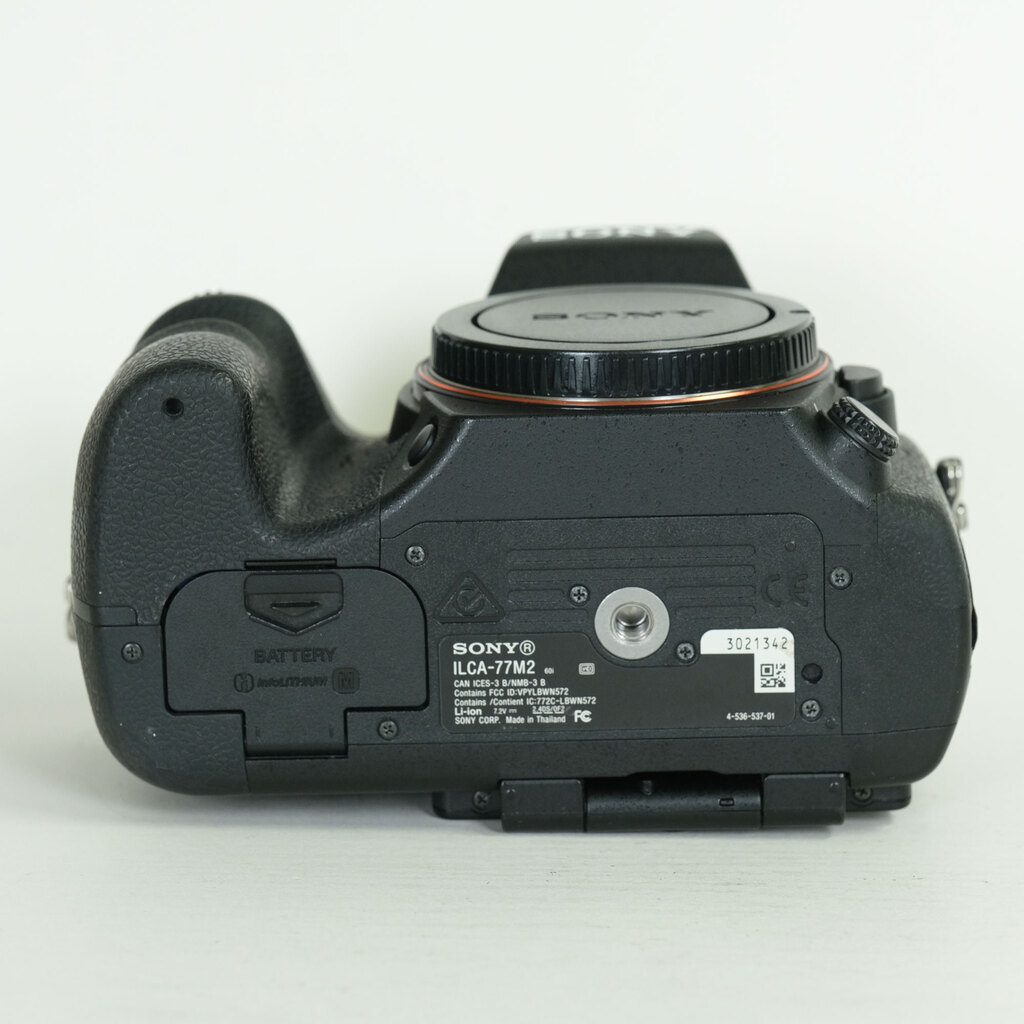 SONY α77IIボディ ILCA-77M2 SONY α77IIボディ ILCA-77M2