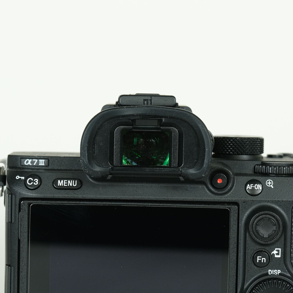 SONY α7 III（ILCE-7M3）