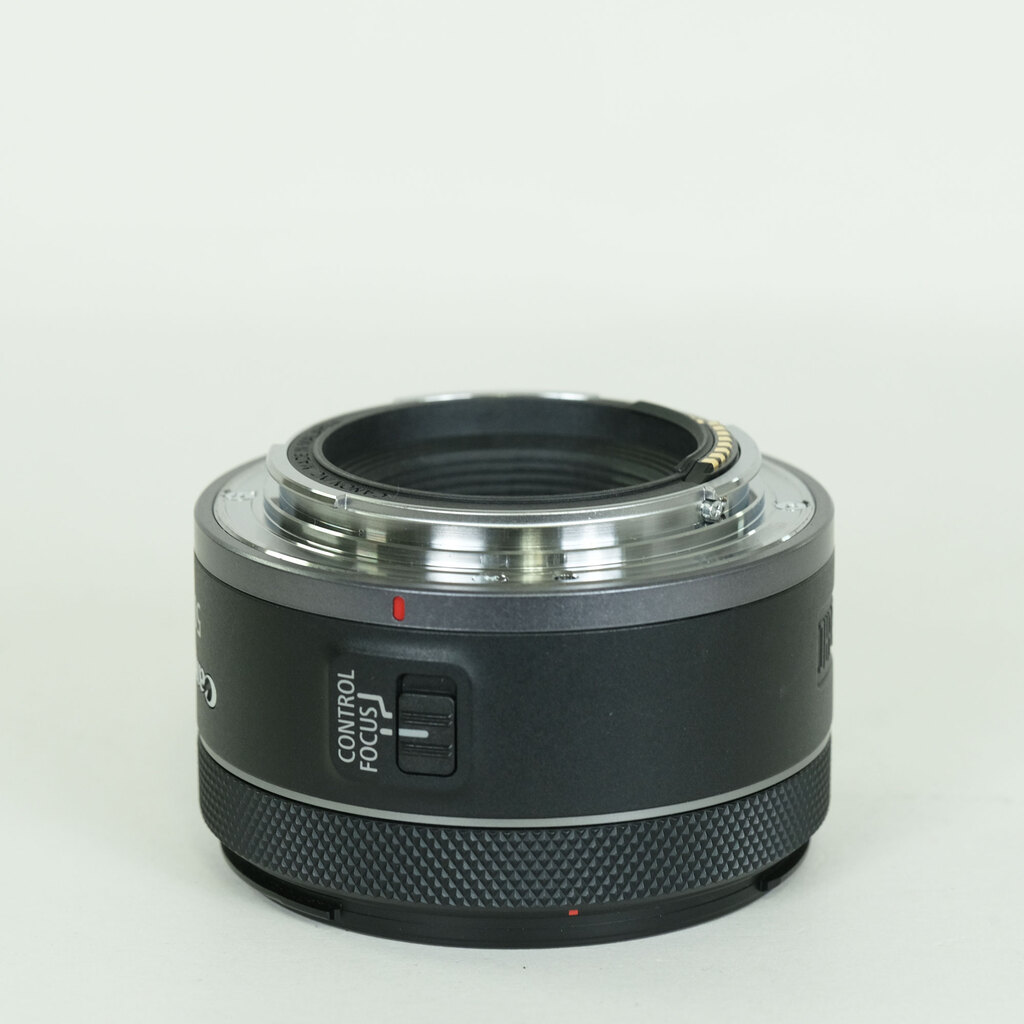 Canon RF50mm F1.8 STM