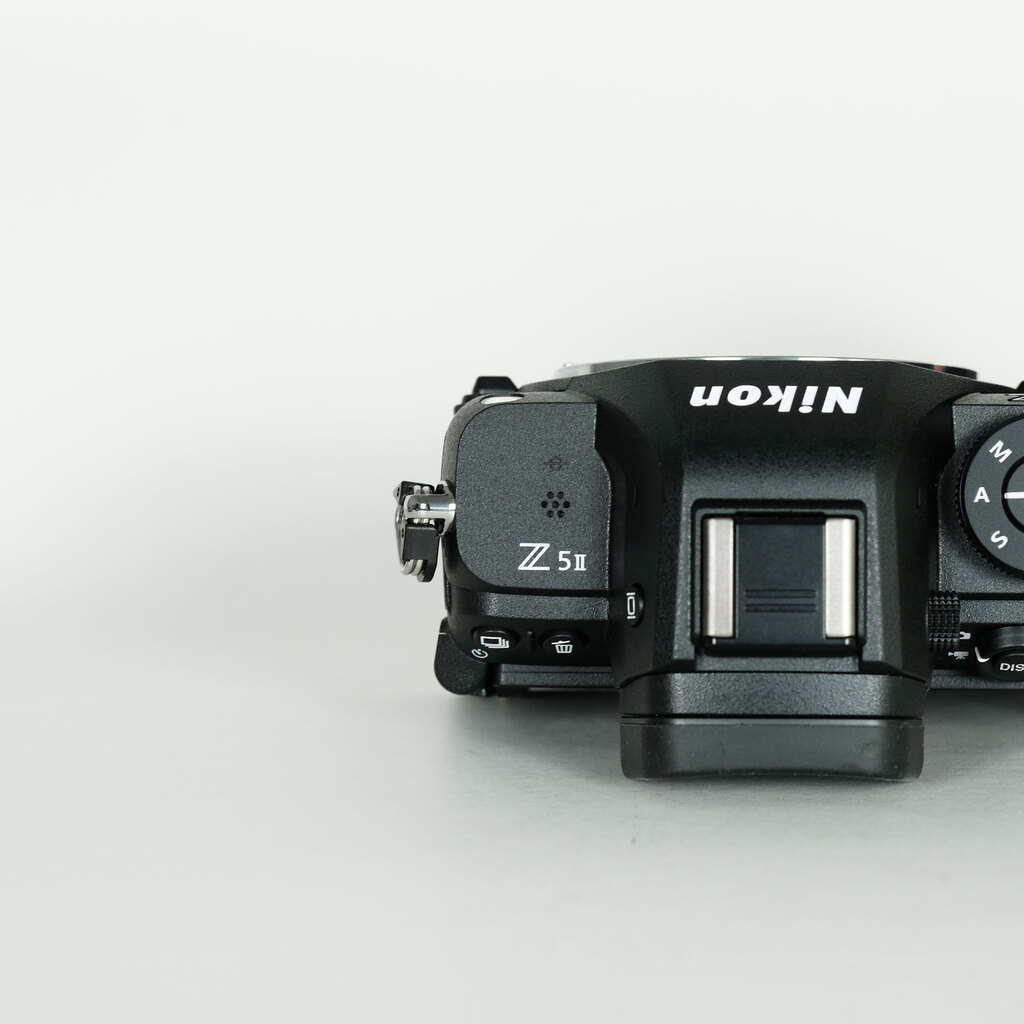 Nikon Z5IIの出品 | ONE SCENE（ワンシーン）
