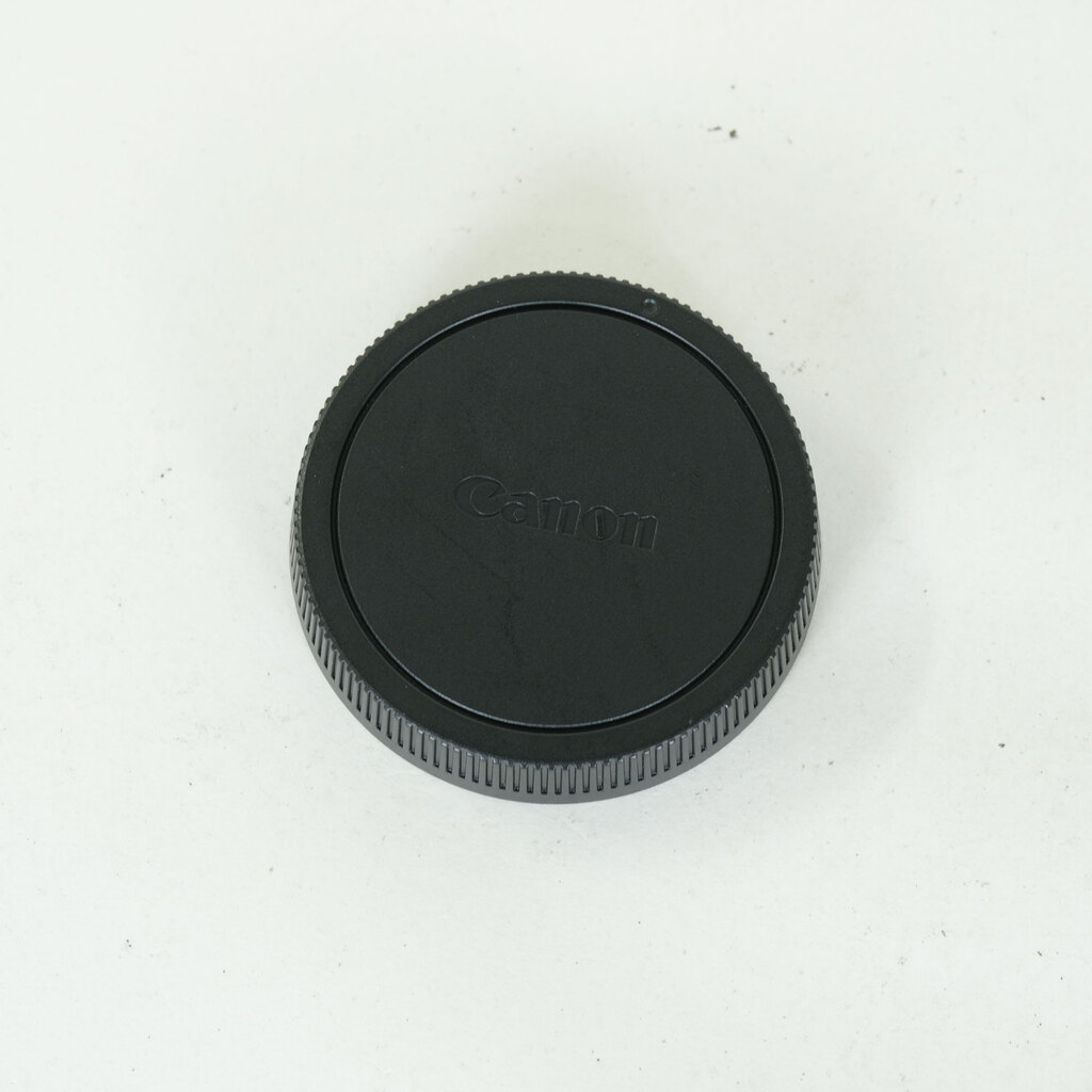 Canon EF-M18-150mm F3.5-6.3 IS STM Canon EF-M18-150mm F3.5-6.3 IS STM