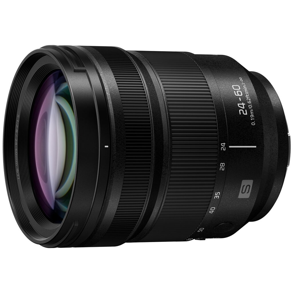 カメラ本体の小型化にマッチしたF2.8標準ズームレンズ。Panasonic