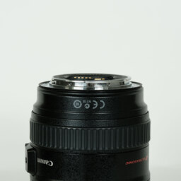 Canon EF24-105mm F4L IS USM Canon EF24-105mm F4L IS USM