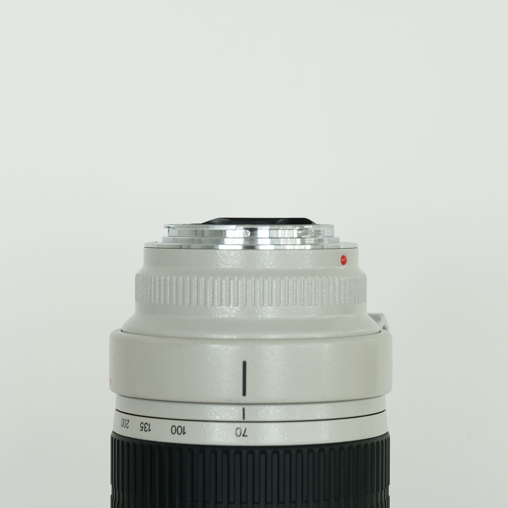 Canon EF70-200mm F2.8L USM Canon EF70-200mm F2.8L USM