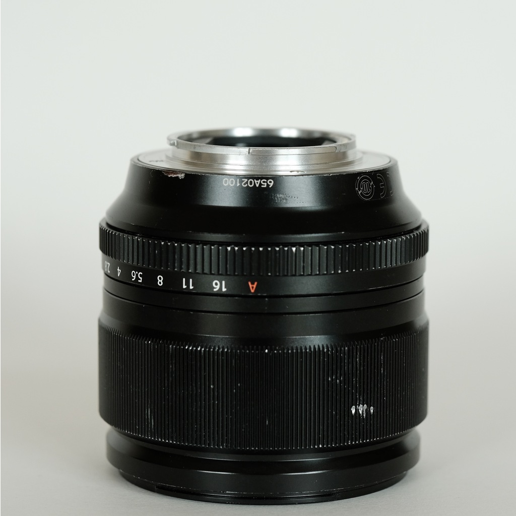 FUJIFILM XF56mmF1.2 R