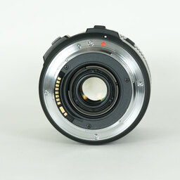 SIGMA 18-250mm F3.5-6.3 DC MACRO OS HSM (キヤノンEF用) SIGMA 18-250mm F3.5-6.3 DC MACRO OS HSM (キヤノンEF用)