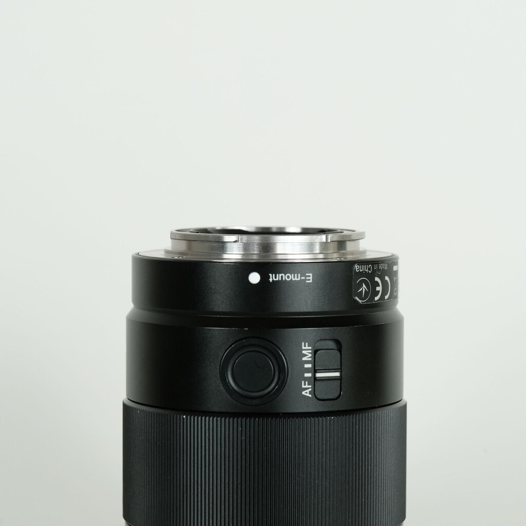 SONY FE 35mm F1.8 SEL35F18F