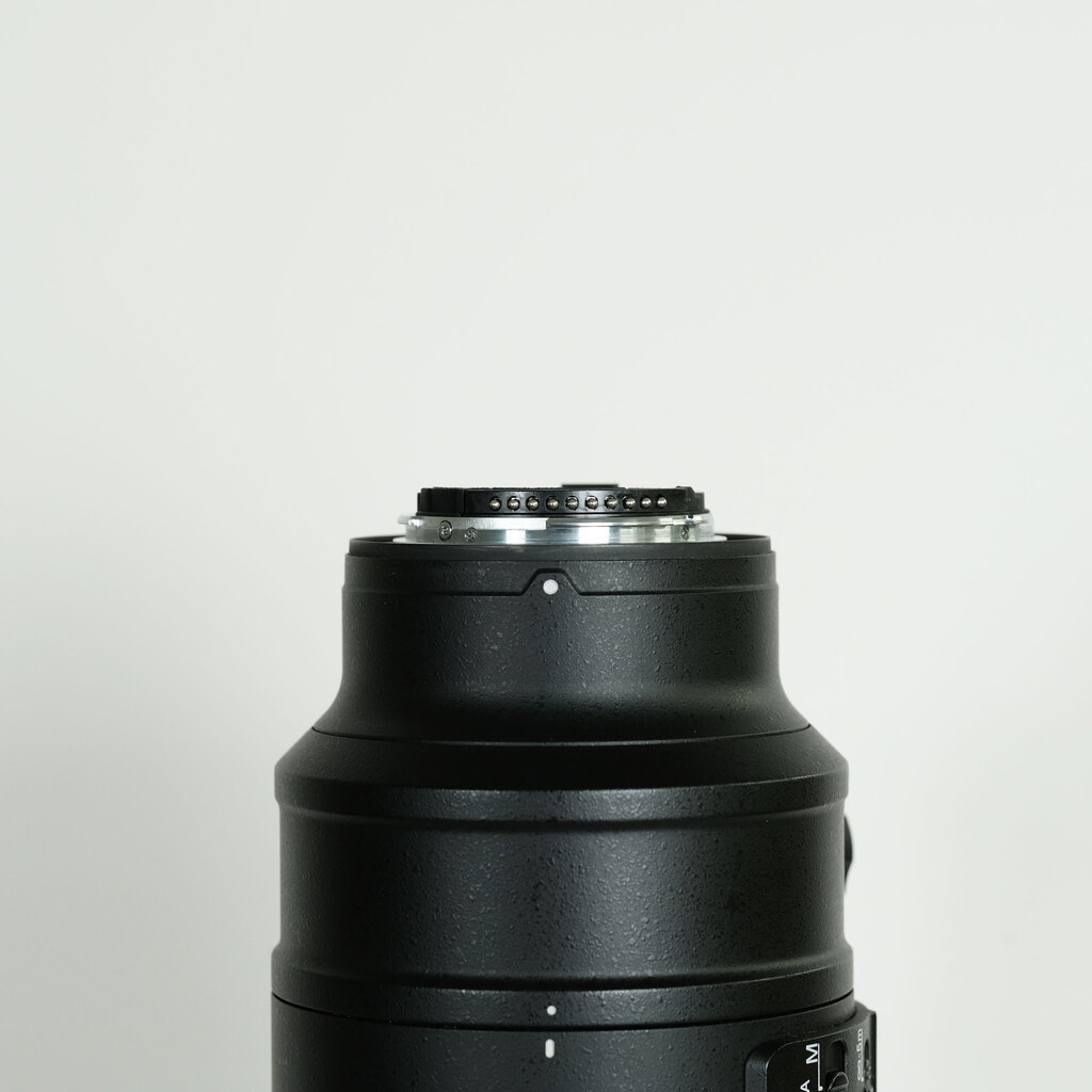 Nikon AF-S NIKKOR 70-200mm F2.8 G ED VR II Nikon AF-S NIKKOR 70-200mm F2.8 G ED VR II