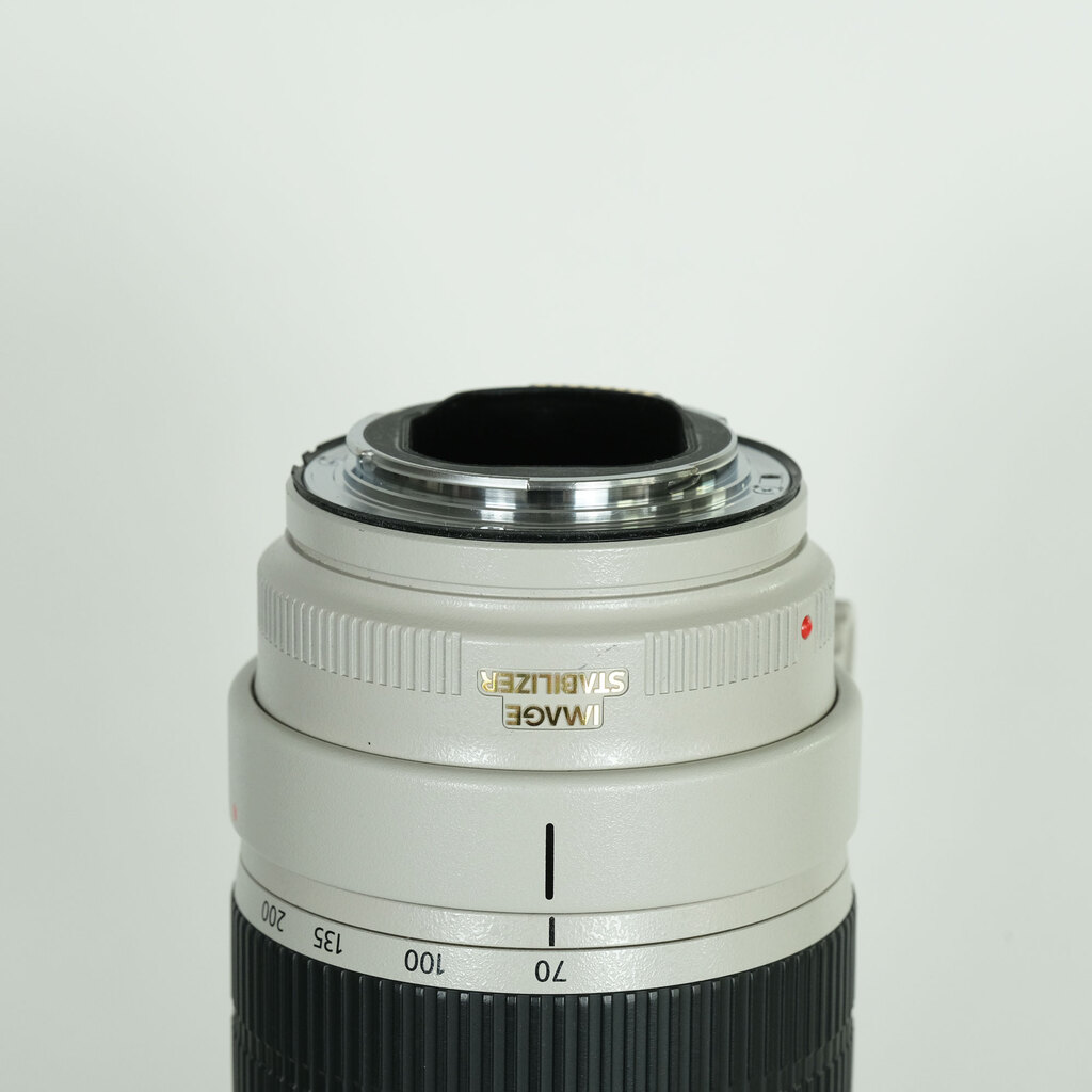 Canon EF70-200mm F2.8L IS II USM Canon EF70-200mm F2.8L IS II USM