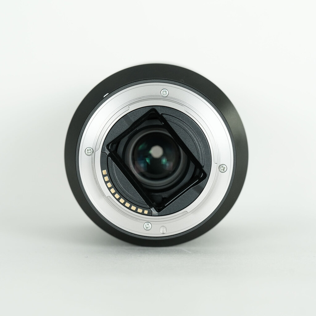 SONY Vario-Tessar T* FE 24-70mm F4 ZA OSS SEL2470Z SONY Vario-Tessar T* FE 24-70mm F4 ZA OSS SEL2470Z