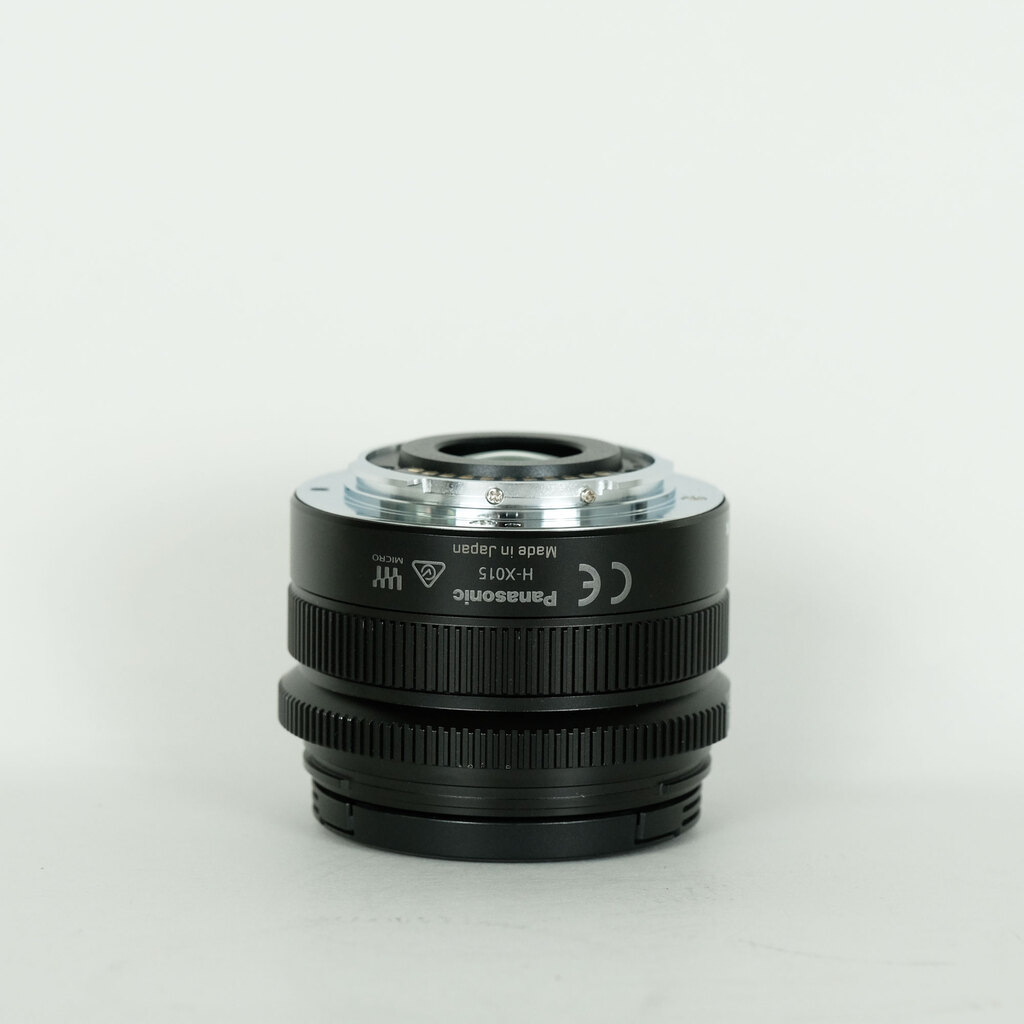 Panasonic LEICA DG SUMMILUX 15mm F1.7 ASPH. Panasonic LEICA DG SUMMILUX 15mm F1.7 ASPH.