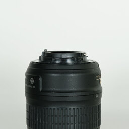 Nikon AF-S DX NIKKOR 18-55mm F3.5-5.6 G VR