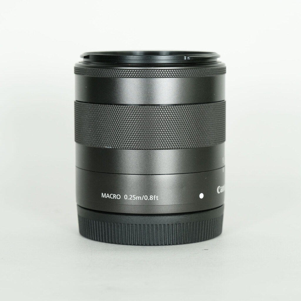 Canon EF-M18-55mm F3.5-5.6 IS STM