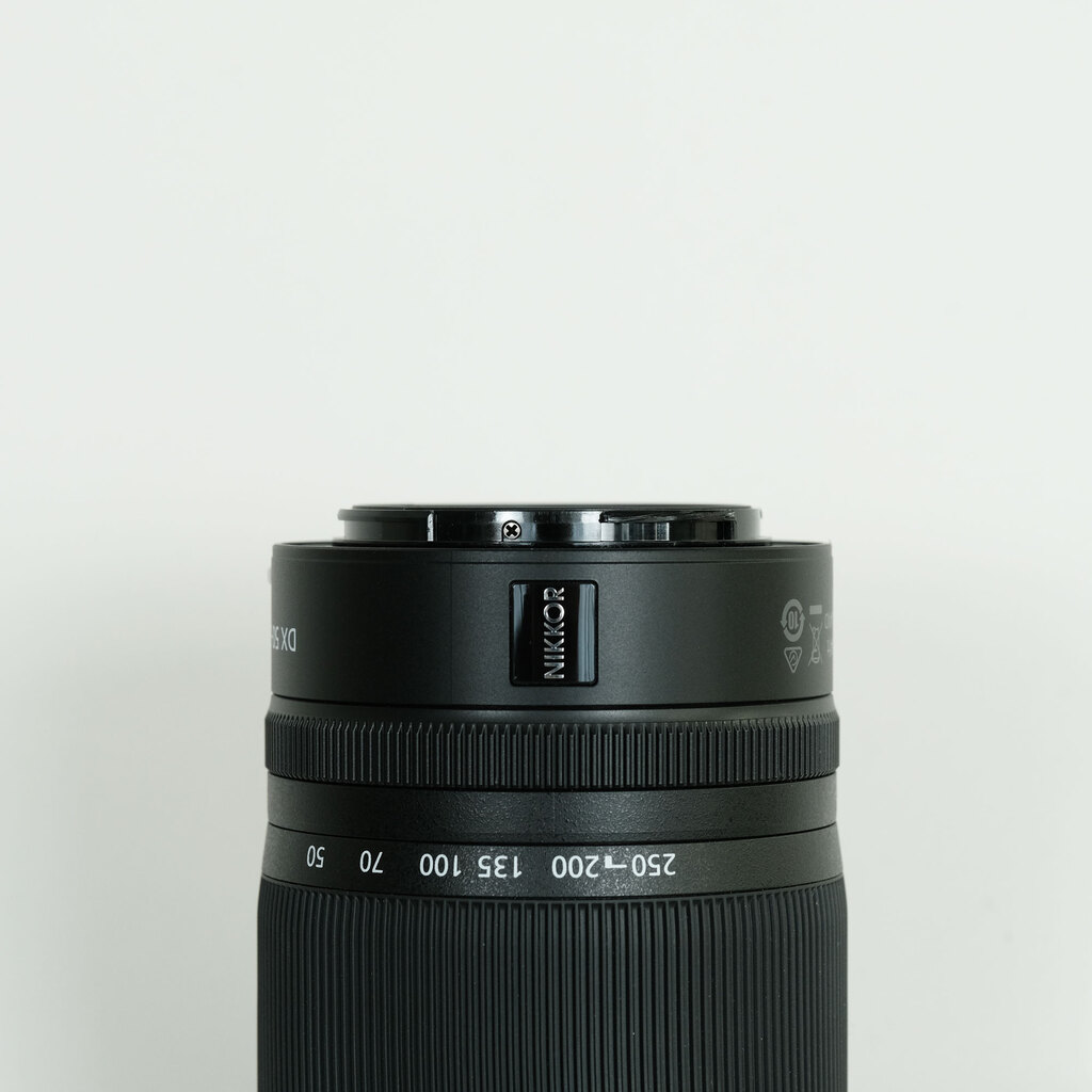 Nikon NIKKOR Z DX 50-250mm f/4.5-6.3 VR Nikon NIKKOR Z DX 50-250mm f/4.5-6.3 VR
