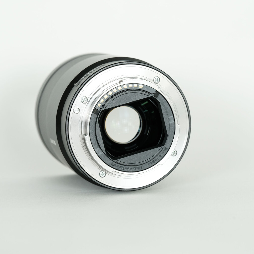 SONY Sonnar T* FE 55mm F1.8 ZA SEL55F18Z SONY Sonnar T* FE 55mm F1.8 ZA SEL55F18Z