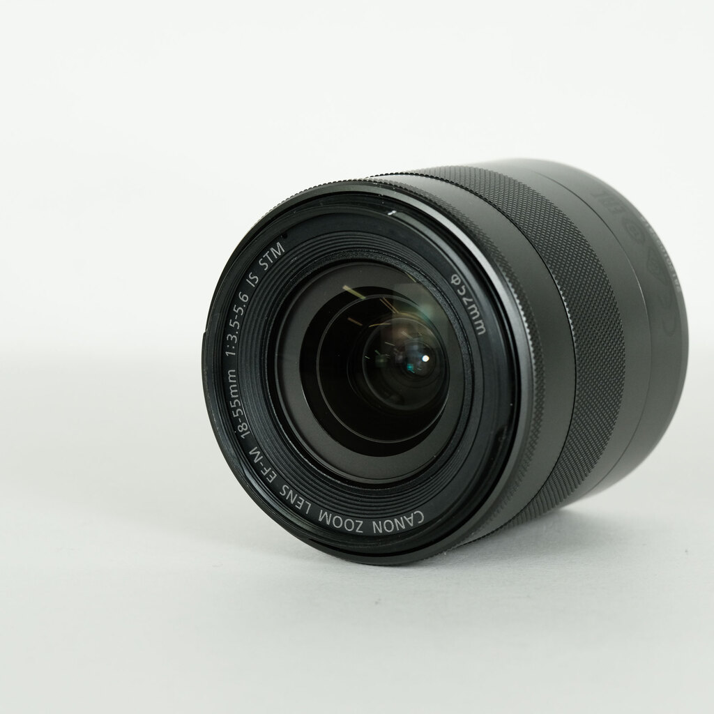 Canon EF-M18-55mm F3.5-5.6 IS STM