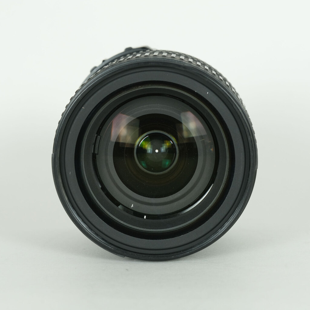 Nikon AF-S NIKKOR 24-85mm F3.5-4.5G ED VR Nikon AF-S NIKKOR 24-85mm F3.5-4.5G ED VR