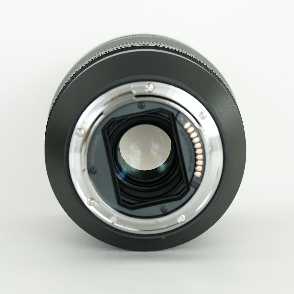 Panasonic LUMIX S PRO 24-70mm F2.8