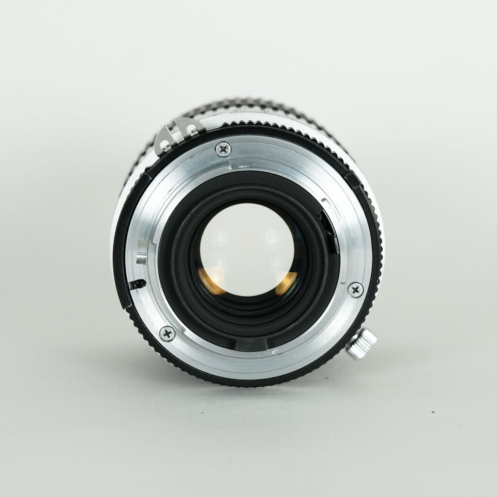 Nikon Ai Micro-Nikkor 105mm F2.8S Nikon Ai Micro-Nikkor 105mm F2.8S
