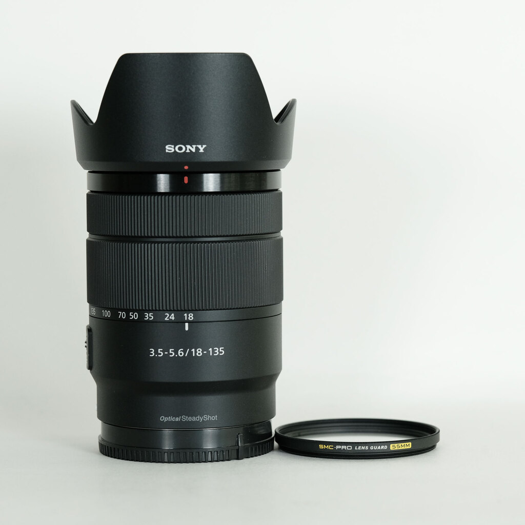 美品 SONY SEL18135 kenkoフィルター付 SONY E 18-135mm F3.5-5.6 OSS SEL18135の出品 | ONE SCENE