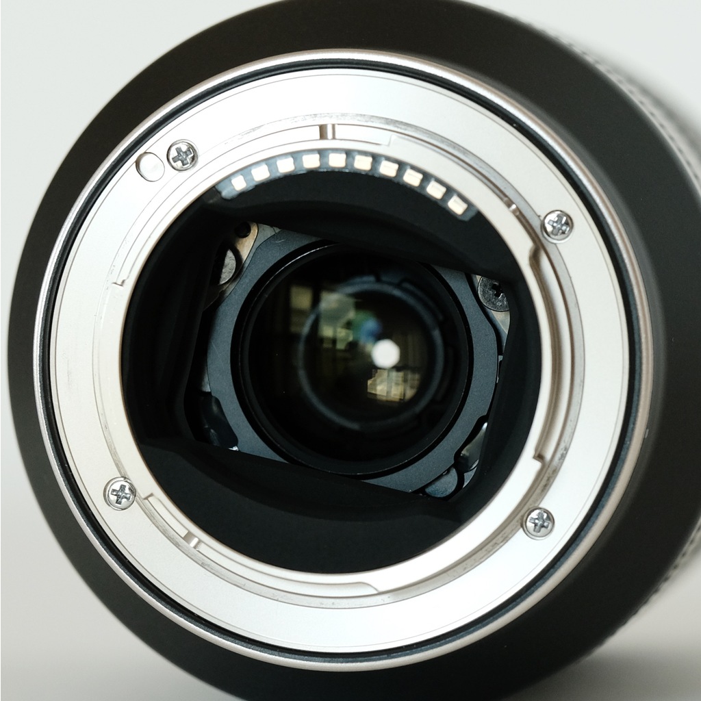 TAMRON 70-300mm F/4.5-6.3 Di III RXD (Model A047) [ソニーE用]