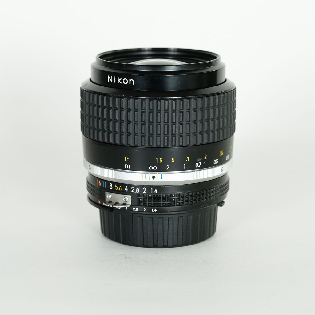 Nikon AI Nikkor 35mm F/1.4S