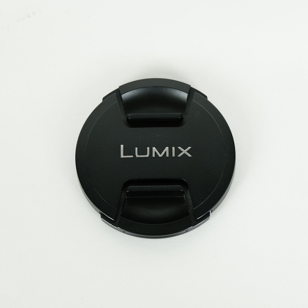 Panasonic LUMIX G VARIO 100-300mm / F4.0-5.6 II / POWER O.I.S.