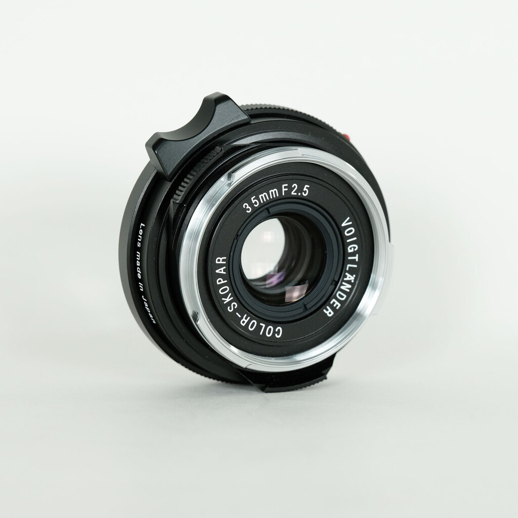 Voigtlander COLOR-SKOPAR 35mm F2.5 PII VM [ライカM用]の出品